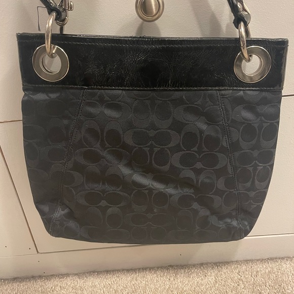 Coach Ashley Hippie Crossbody Purse Signature Sateen Black/Grey/Silver - Picture 4 of 7